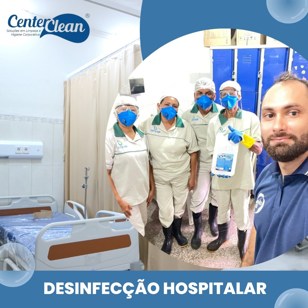Equipe hospitalar após orientação de desinfecção realizada pela Center Clean